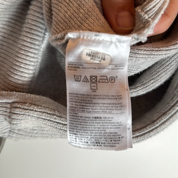 BR Cocoon Style Hoodie - Picture 7 of 11